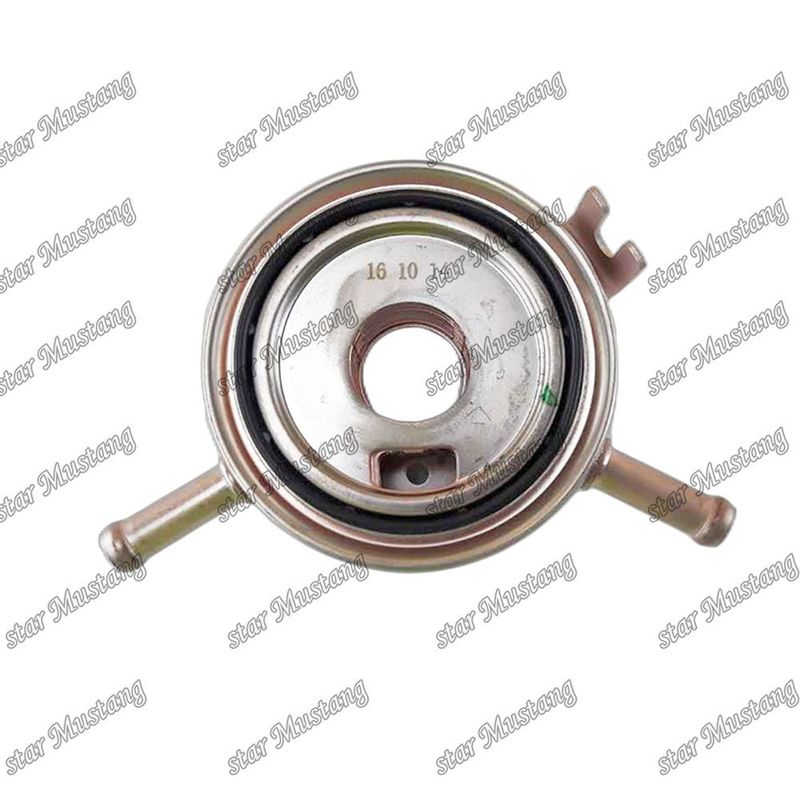 Máy làm mát dầu V2003 V2203 V2403 1G730-37010 1E081-37010 Cho các bộ phận phụ tùng động cơ Kubota