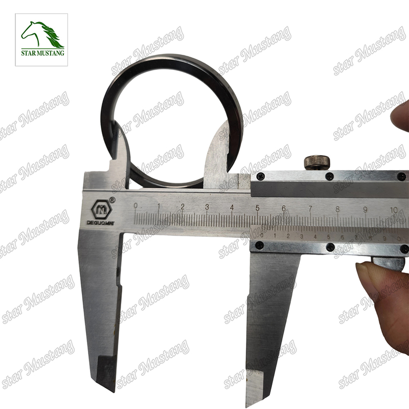 Lỗ đặt van nạp RE8 cho động cơ Nissan, lỗ đặt van xả